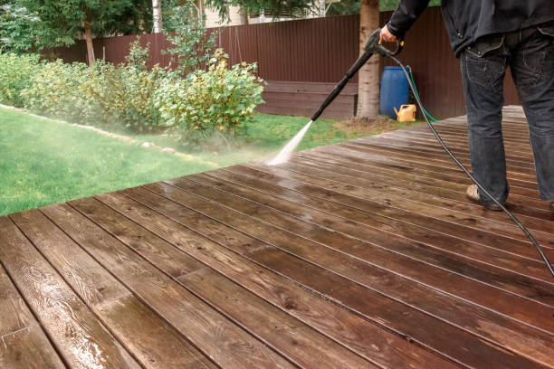 Best Pool Deck Cleaning in Long View, NC